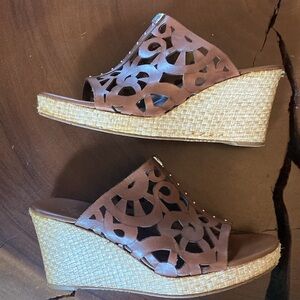 Brighton Daria Woven Sandals/ Size 9.5 M